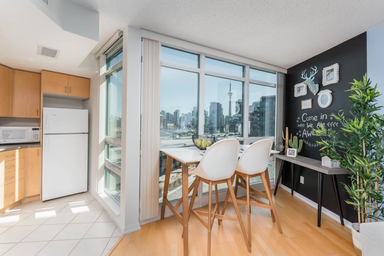 Cityscape Condo In Fort York Toronto Zewnętrze zdjęcie